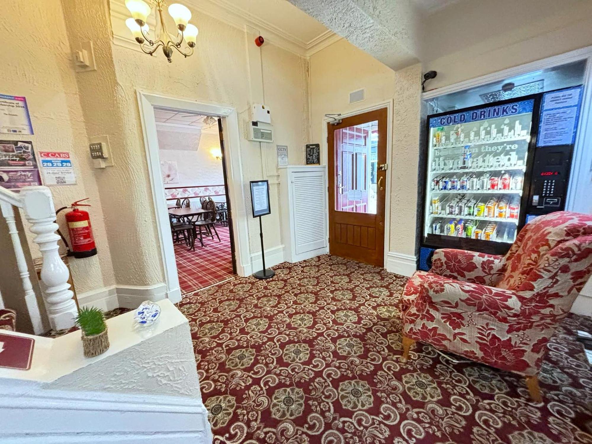The Ferndale Hotel Blackpool Exterior photo